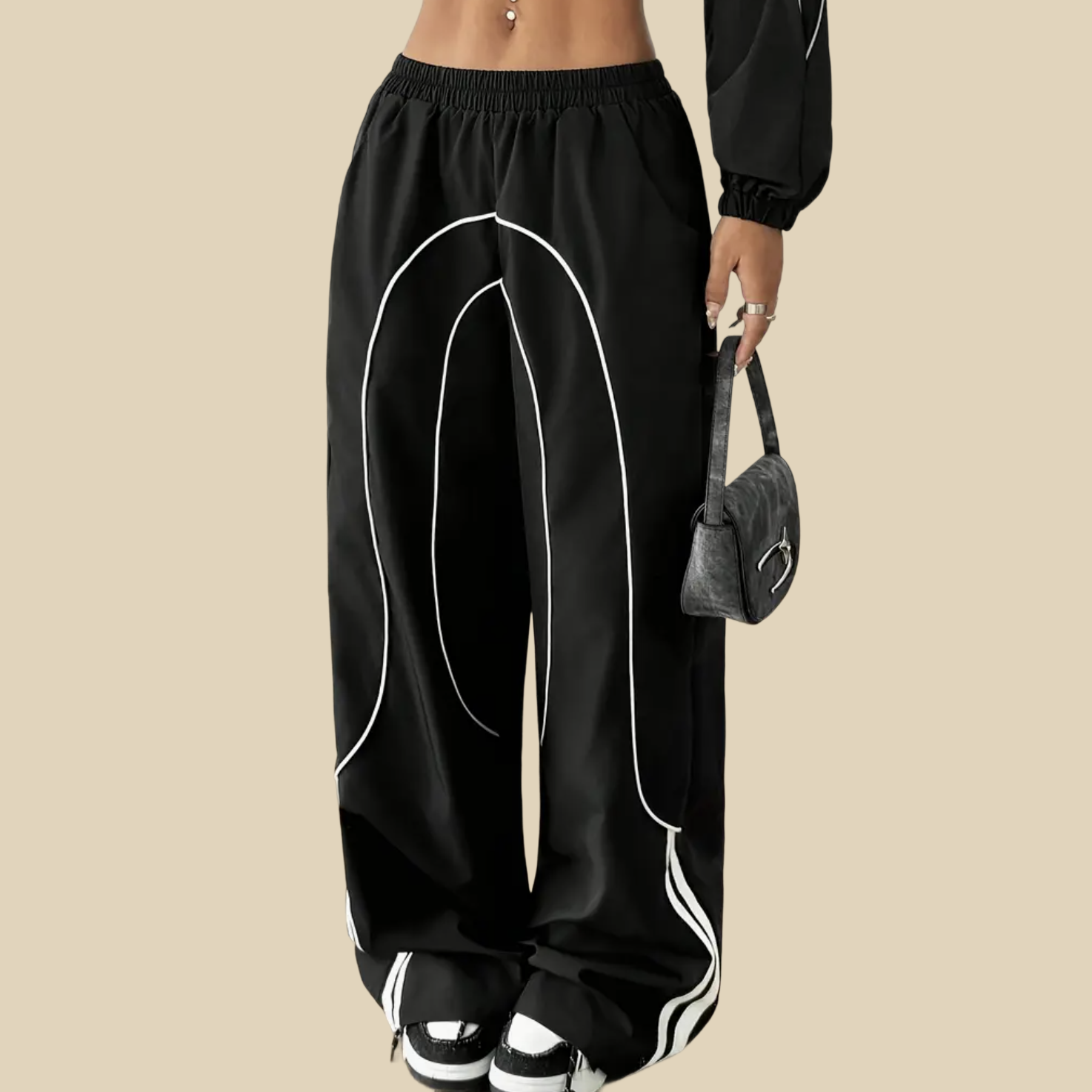 Arc Line Wide-Leg Pants